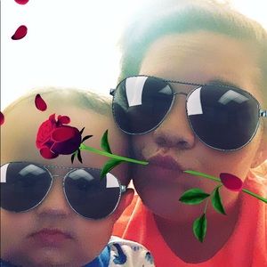 Meet your Posher, Whitney